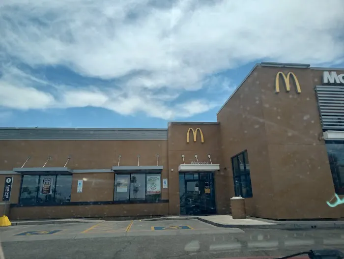 McDonald's Picture 2