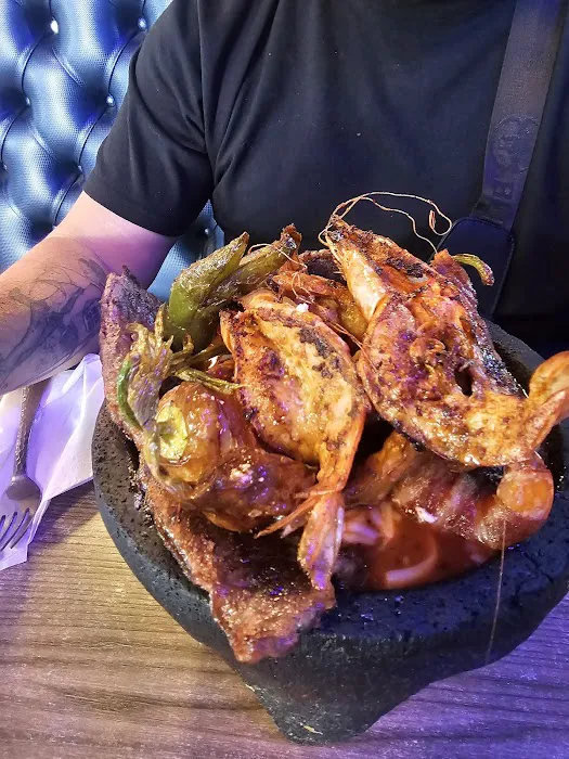 Mariscos Mi Lindo Guaymas 67th ave Picture 2