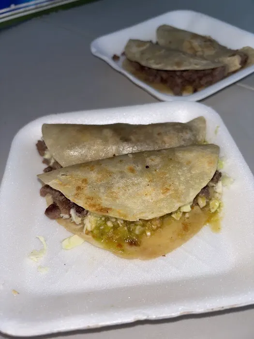 Tacos Cebocitos Los Olivas Picture 8