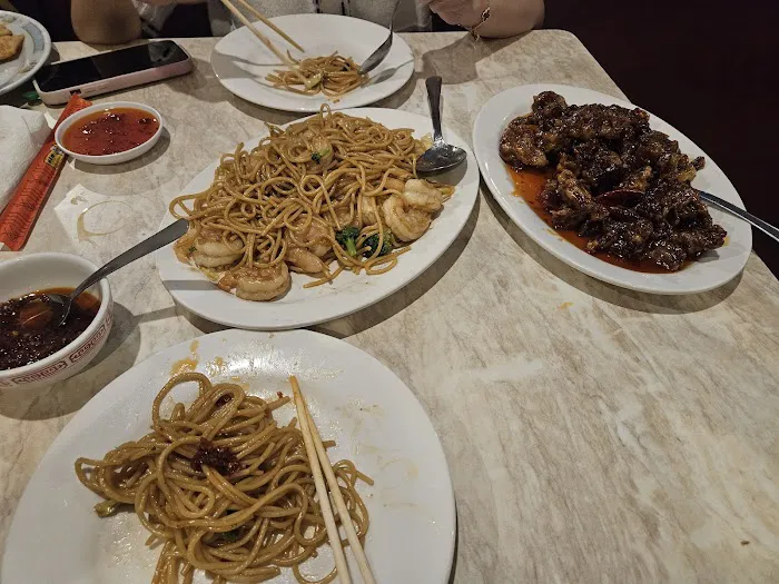 Canton Dragon Picture 3