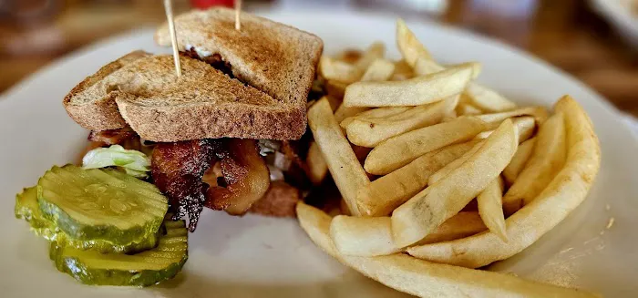 Genie G's Family Restaurant Picture 1