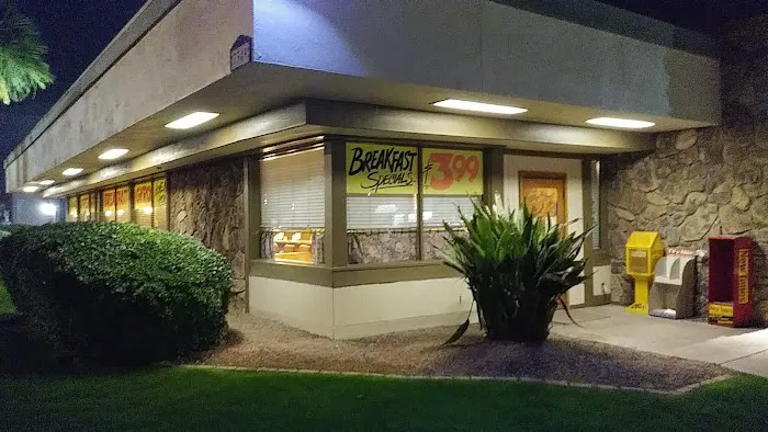 Genie G's Family Restaurant Picture 8