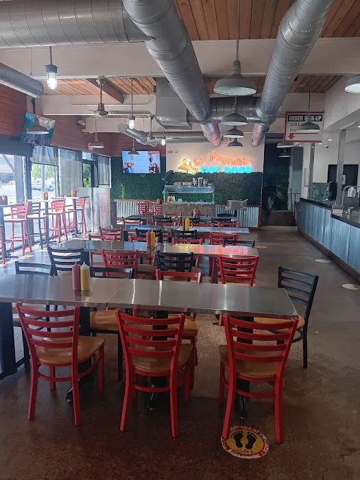 La Pasadita Hot Dogs Picture 4