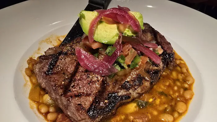 Phoenix City Grille Picture 5