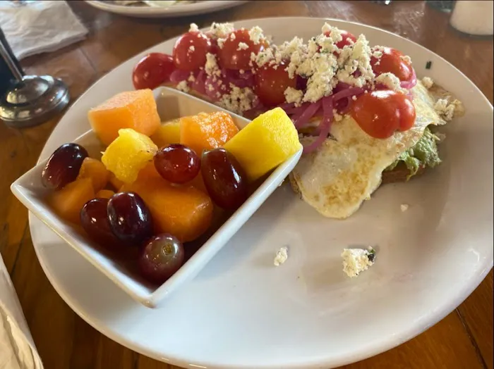 Luci's Marketplace Picture 7