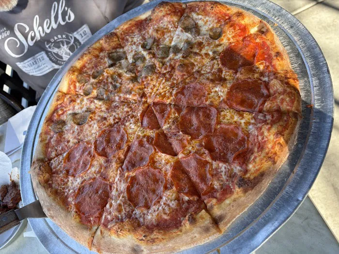 Crust Pizzeria 16th St Picture 9