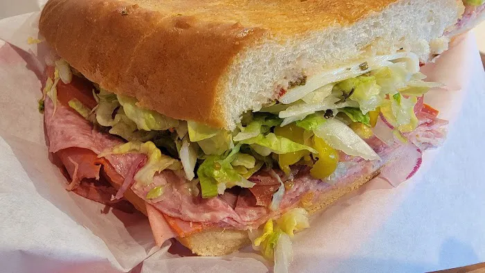 Niccoli's Italian Grocery-Deli Picture 3