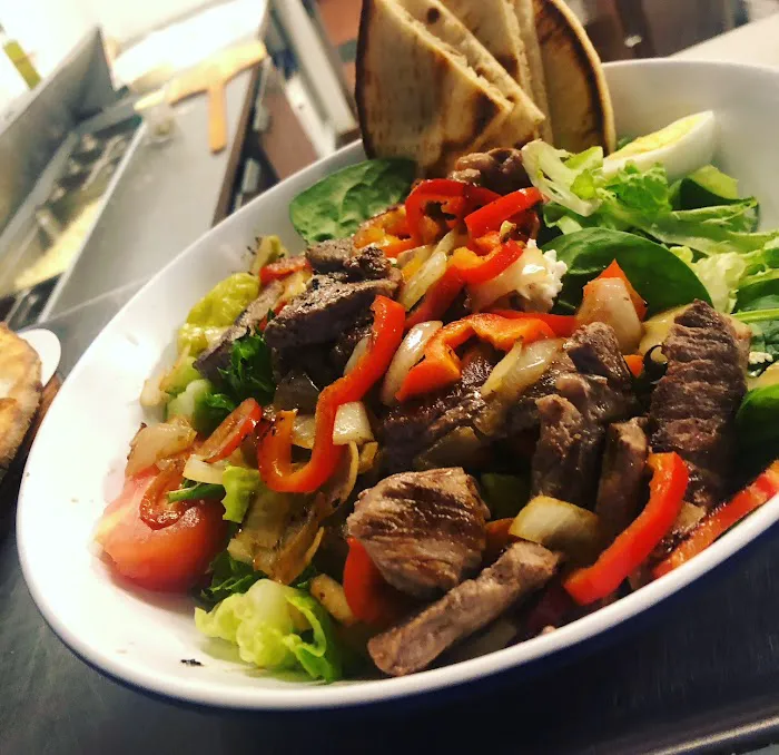 George's Kitchen Picture 8