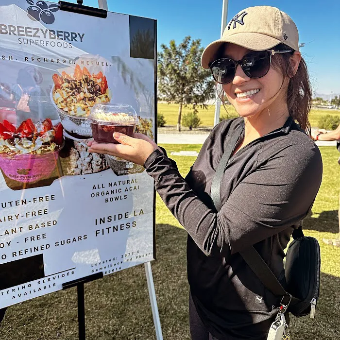 BreezyBerry Picture 8