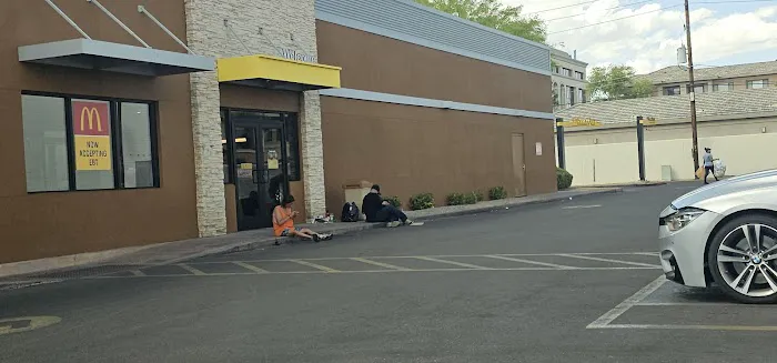 McDonald's Picture 4