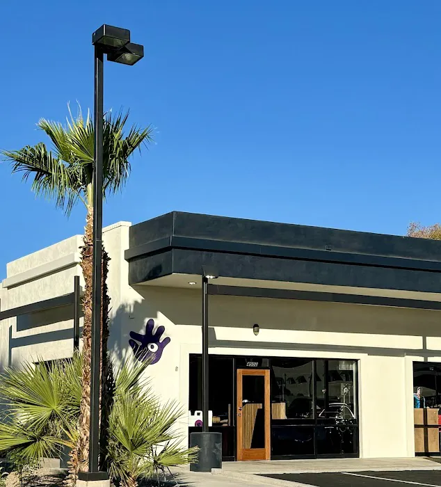 Mister Pio Picture 9