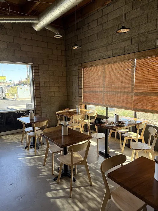 Mister Pio Picture 7