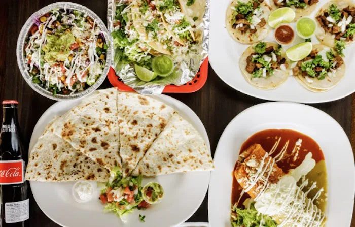 Maskadores Taco Shop Picture 2