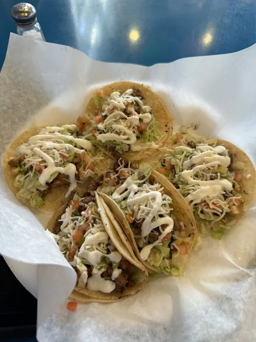 Maskadores Taco Shop Picture 3