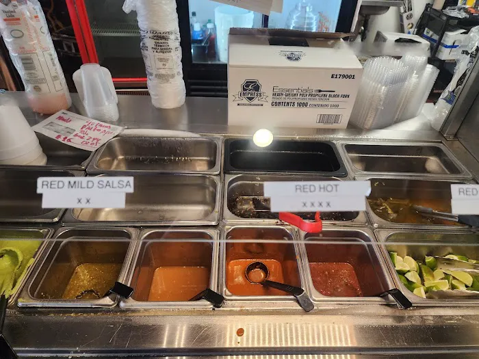 Maskadores Taco Shop Picture 5