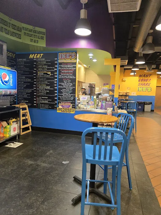 Ike's Love & Sandwiches Picture 7