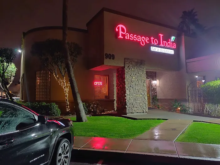 Passage to India Picture 2