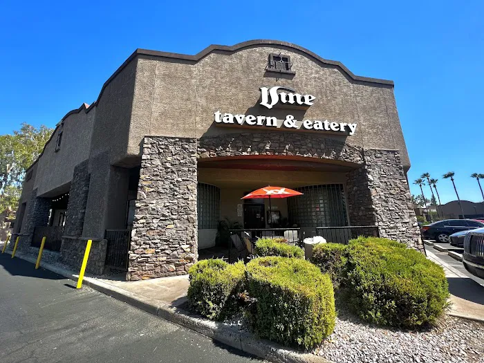 Vine Tavern & Eatery - Elliot & Rural Picture 10