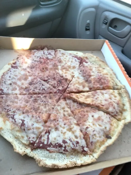 Little Caesars Pizza Picture 6
