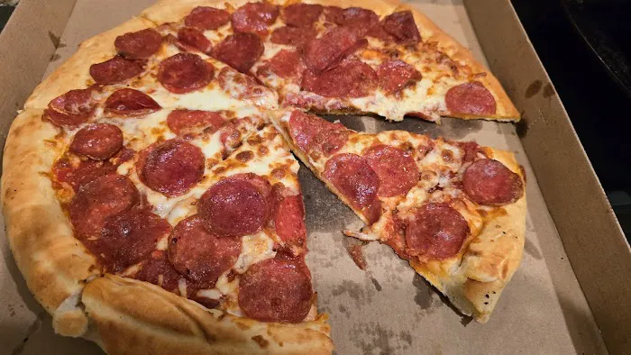 Little Caesars Pizza Picture 8