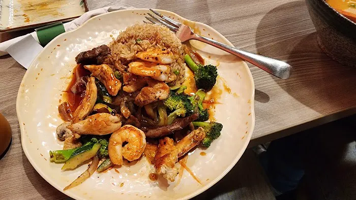 Chow's Ramen & Hibachi Picture 7