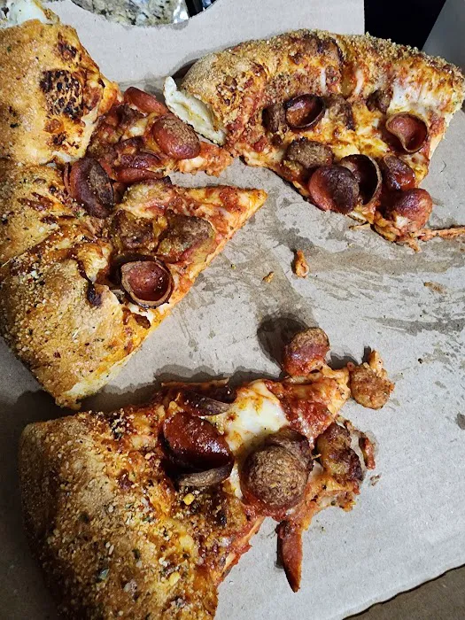 Zzeeks Pizza Picture 3