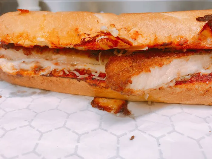 Zzeeks Pizza Picture 1