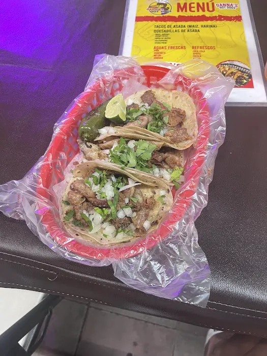 dannas hotdogs 2 Picture 7