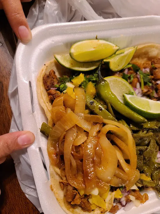 Tacos del Trompo Estilo D.F Picture 3