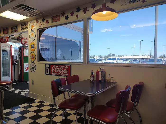 Starliner Diner Picture 1