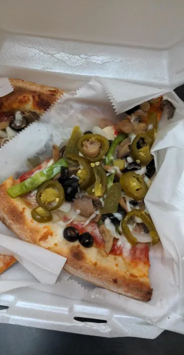 Gus' NY Pizza Picture 1