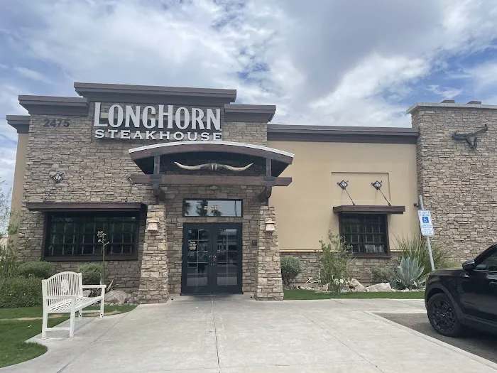 LongHorn Steakhouse Picture 6