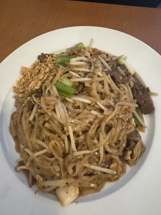 Golden Thai Kitchen Picture 4