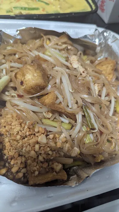 Golden Thai Kitchen Picture 9