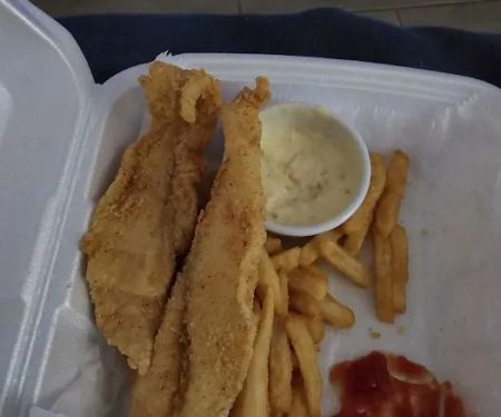 Chelsea's Fish & Chicken