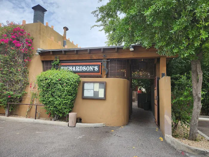 Richardson's Restaurant Picture 10