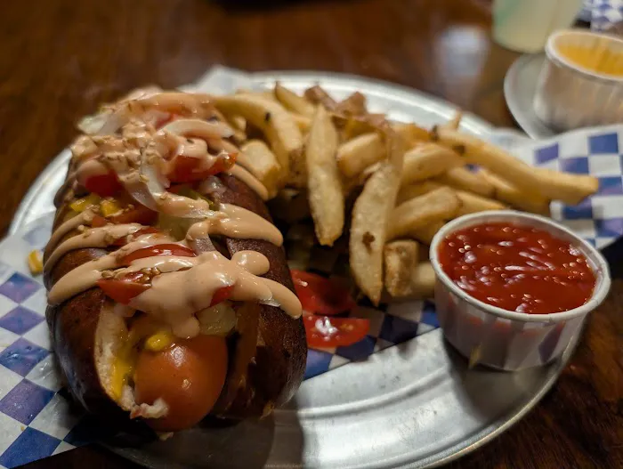 Der Wurst Hot Dogs Picture 7