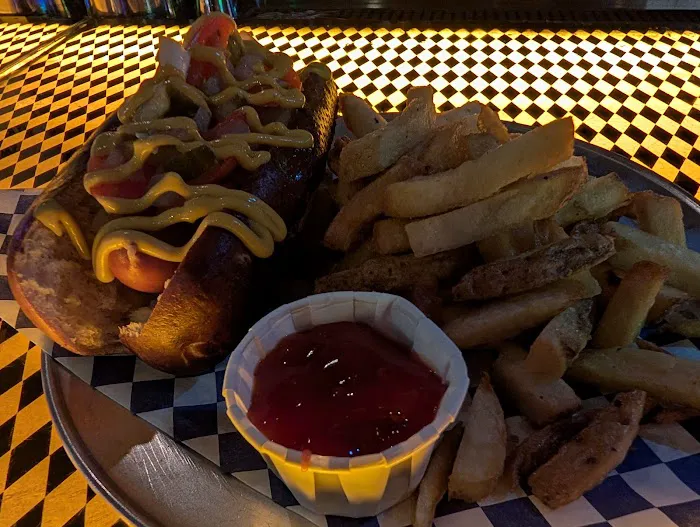 Der Wurst Hot Dogs Picture 6