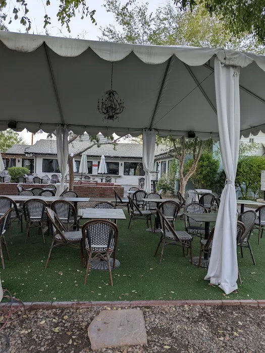 Luci's at the Orchard Picture 6