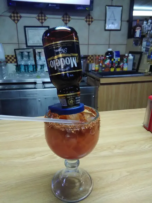 Los Armando's Picture 2