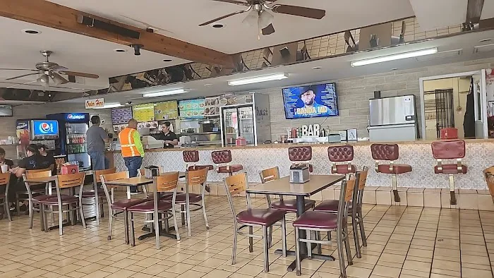 Los Armando's Picture 8