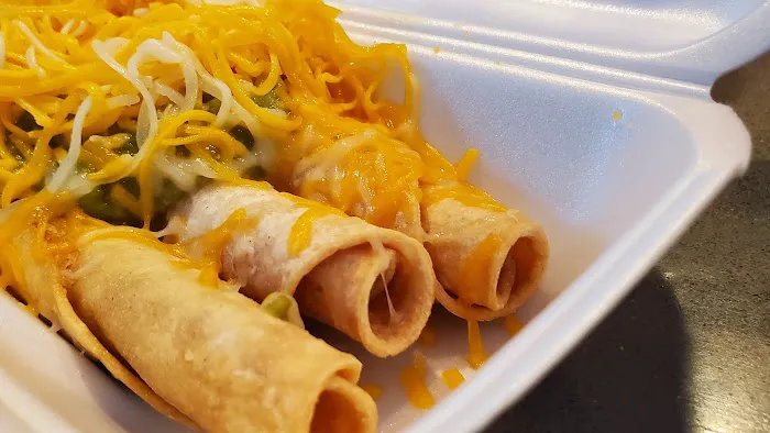 Los Cerritos Mexican Food Picture 1