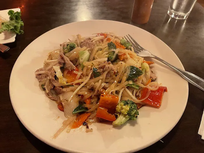 Thai Basil Picture 2