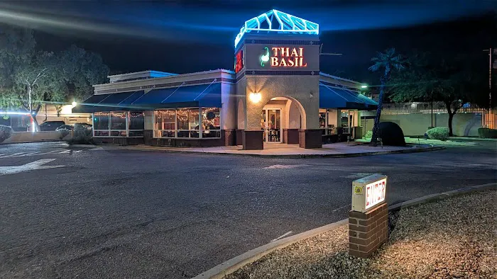 Thai Basil Picture 4