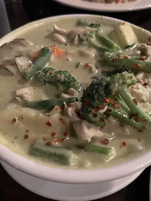 Thai Basil Picture 8