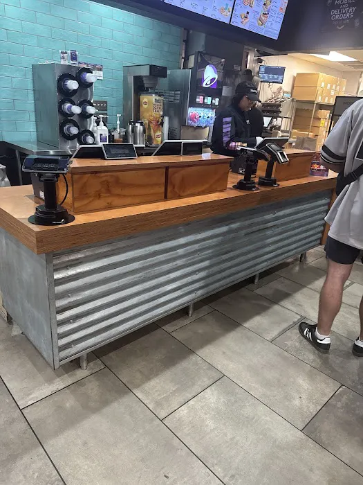 Taco Bell Picture 10