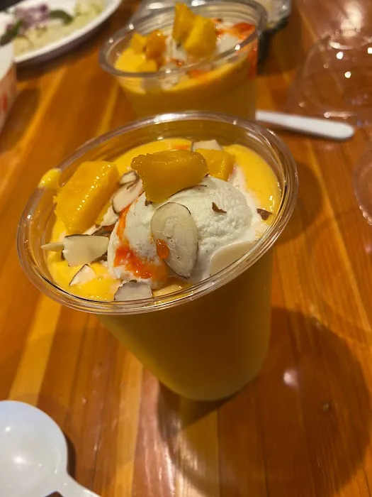 Chutneys Indian Express Picture 3