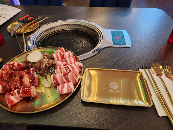 Central BBQ Lakehouse Picture 8