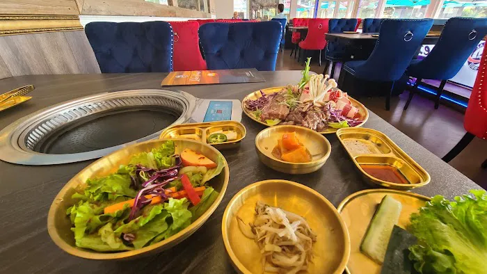 Central BBQ Lakehouse Picture 6