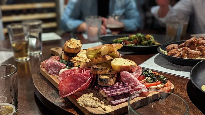 The Peppermill: Steakhouse and Cocktail Picture 8